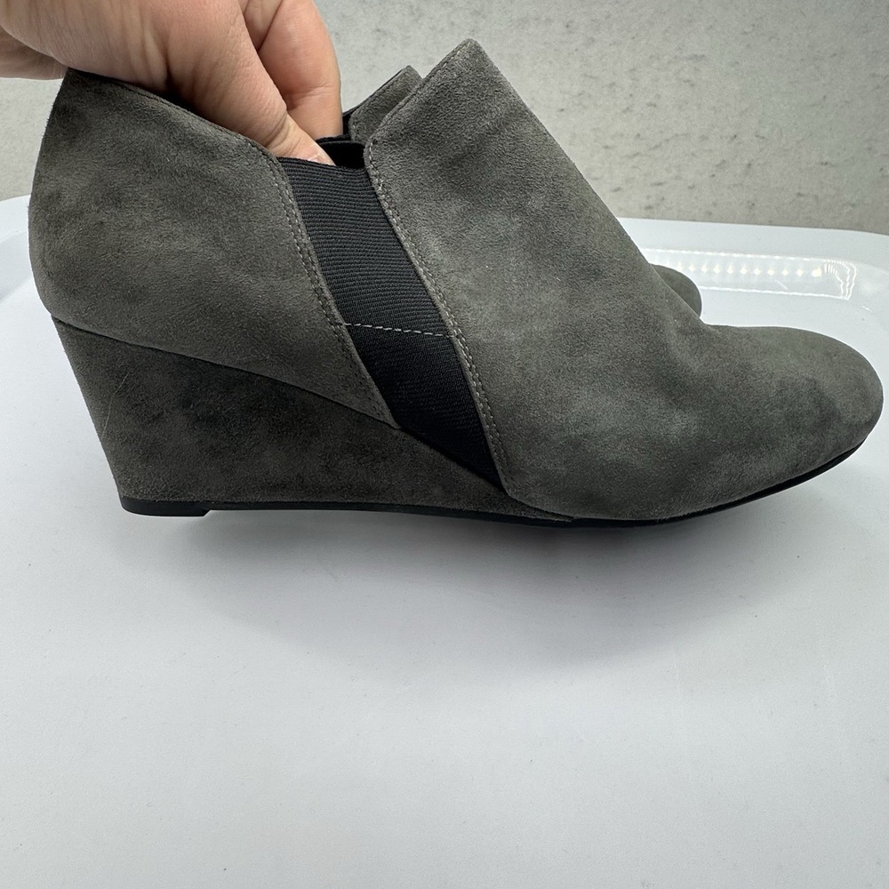 VIONIC Women's Size 9 Stanton Gray Suede Comfort Wedge Ankle Boots Booties - Picture 6 of 11